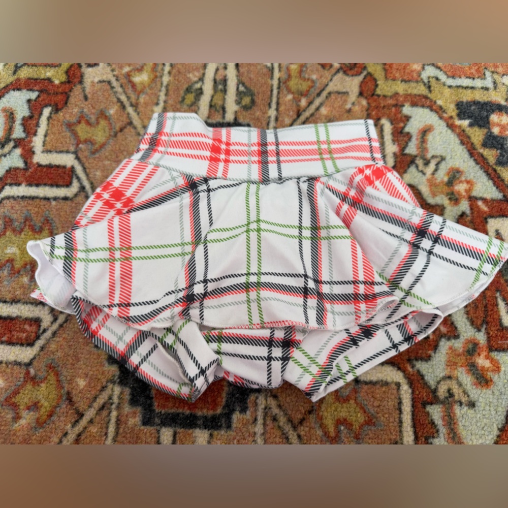 Small shop skirted bummies Guc